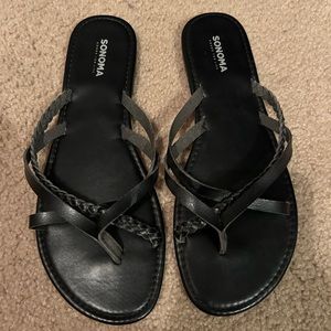 Worn once size 9.5 black sandals